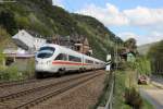 411 078  Ostseebad Warnemünde  als ICE 27 Hamburg Hbf - Flughafen Wien bei Bacharach, 18.04.2015.