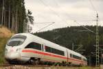 411 067-2  Traunstein  im Frankenwald bei Förtschendorf am 06.09.2015.