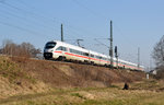 Ein ICE-T der BR 411 überholte am 17.03.16 in Gräfenhainichen eine vorrausfahrende RB nach Bitterfeld.