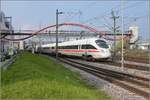 Überraschung in Konstanz. ICE-T 411 081  Oberursel  ersetzte ab Karlsruhe den planmäßigen IC und wird nun abgestellt. März 2019.