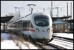 Bahnhof Großkorbetha am 27.2.2005: Ein ICE in Richtung Halle an der Saale fährt durch!
