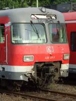 ET 420 371, ein frherer Stuttgarter, jetzt in Essen nach einigen weiteren Dienstjahren zur Verschrottung. (07.08.2008)
