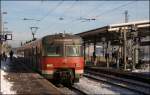 420 363 hat als S9 den Bahnhof Haltern am See erreicht und wird in wenigen Minuten zurck nach Wuppertal fahren. (09.01.2009)
