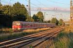 Einfahrt am 21.06.2013 von 420 810-4 als S8 nach Wiesbaden Hbf in den Personenbahnhof von Mainz-Bischofsheim.