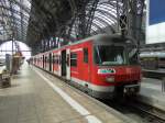 DB Regio Hessen S-Bahn Rhein Main 420 425-1 ist der erste 420er der aus Stuttgart nach Frankfurt kam. Hier am 06.05.14 in Frankfurt Hbf 