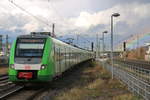 422 016 gemeinsam mit Baureihenerstling 422 001 als S1 von Dortmund nach Solingen, am 7.3.19 fuhr dieser Park ein die Station Düsseldorf-Derendorf ein.