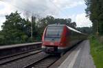 ESSEN, 28.07.2021, 422 062-0 bei der Ausfahrt aus dem S-Bahnhof Essen-Hügel