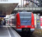 423 362/862 verlsst zusammen mit 423 228/728 Den Haltepunkt Hackerbrcke in Richtung Herrsching. 27.03.2010