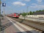 2 unbekannte Zge der BR 423 kamen am 23.8.13 als S12 aus Hennef / nach Hennef in den Bahnhof Dren gefahren.