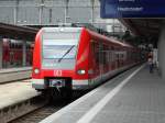 DB Regio Hessen S-Bahn Rhein Main 423 435-6 (ReDesign) verlässt Frankfurt am Main Hbf als S5 am 12.07.14