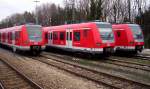 In Geltendorf stehen bers Wochenende mehrere 423er abgestellt und warten auf die nchsten Einstze.