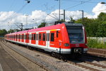 423 529 als S4 nach S-Schwabstraße am 8.8.16 in Ludwigsburg