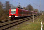 Die Rhein Niers Bahn (RB33) kommt aus Duisburg-Hbf-Heinsberg-Rheinland nach Aachen-Hbf und kommt aus Richtung