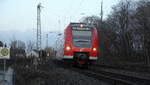 ie Rhein Niers Bahn (RB33) kommt aus Duisburg-Hbf nach Aachen-Hbf und kommt aus Richtung Mönchengladbach-Hbf,Rheydt-Hbf,Wickrath,Beckrath,Herrath und hält gleich in Erkelenz und fährt