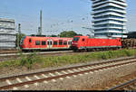 Während ein gemischter Gz mit 185 383-7 DB im Bahnhof Bietigheim-Bissingen auf Gleis 4 steht, verlassen 425 804-2 und 425 ??? von DB Regio Baden-Württemberg, im Dienste von Abellio Rail Baden-Württemberg, als verspätete RB 19515 (RB17a) von Pforzheim Hbf bzw. verspäteter RE 19615 (RE17b) von Bruchsal nach Stuttgart Hbf das Gleis 3.
Aufgenommen von Bahnsteig 7/8.
[26.7.2019 | 12:03 Uhr]