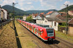 Am 20.07.2024 fuhr 425 261-4 als S2 nach Mosbach (Baden) und erreicht in Wenigen Augenblicken Neustadt(Weinstr)Hbf