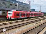 ET 425-639 als RB 73 (Saarbrcken-St. Wendel) auf Gleis3 des Saarbrcker Hauptbahnhofs (04.07.2008).