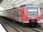 ET 425 114 steht als Vollzug in Richtung Ludwigshafen Hbf in LU-Mitte zur Abfahrt bereit. (16.07.2008)