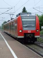 Ein ET 425 bei der Einfahrt in Diedorf (Schwab.) auf dem Weg nach Augsburg am 08.06.2009.