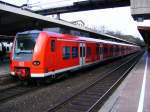 Ein Doppelzug der DB-Baureihe 425 im Wuppertaler Hauptbahnhof, 31. Mrz 2010.