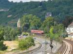 Dieser RE hat soeben den Bhf Linz am Rhein verlassen, und fhrt nun weiter in Richtung Koblenz. Aufgenommen am 24/07/2010.