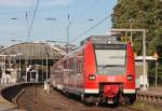 425 569-1 als RB11075 von Duisburg kommend bei der Einfahrt in den Endbahnhof Aachen Hbf, 3.10.10