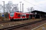 425 535-2 beim verlassen des Bahnhofs Rheydt-Odenkirchen am 10.2.2011 in Richtung Koblenz.