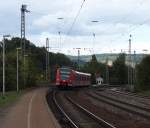 425 131-0 ist am 29.09.2012 als RB 71 von Trier nach Homburg/Saar unterwegs.
Hier ist der Triebwagen bei der Einfahrt in Serrig zu sehen.
KBS 685