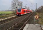 In Anrath fhrt der 425 584-2 ein auf seinem Weg nach Aachen. Er ist als RB33 an diesem Sonntag den 17.2.2013