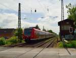 Hier am B Lerchenfeldstrae in Anrath ist der 425 560-0 als RE11 Fhrungsfahrzeug nach Hamm (Westfalen) zusehen am Samstag den 18.