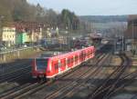 425 148-4 erreicht am 21. März 2014 den Bahnhof Kronach.