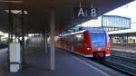 Der RE11 von Mönchengladbach-Hbf nach Dortmund-Hbf fährt weiter in Richtung Mülheim(Ruhr)Hbf.