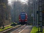 Die Rhein Niers Bahn (RB33) aus Aachen-Hbf nach Duisburg-Hbf und kommt  aus Richtung Aachen-Hbf,Aachen-Schanz,Aachen-West,Laurensberg,Richterich,Kohlscheid und hält in Herzogenrath und fährt