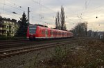 Nachschuß auf einen nach Koblenz fahrenden RE8, der hier gerade Rheydt Hbf verlässt.22.1.2016