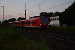 RB 33 am Montag den 18 Juli 2016 beim Verlassen des Rheydter Hbf.