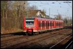 426 Doppel, vorne 426520, als RE 78 am 24.11.2014 um 10.24 Uhr in Hiddenhausen - Schweicheln Richtung Bielefeld.