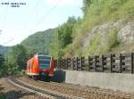 RB Ulm - Geislingen bestehend aus BR 426 und BR 425 (nicht sichtbar) am 29.07.2003 auf der Geislinger Steige.