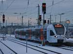 ET 6.04 -RRX- als RE3 bei der Einfahrt in Dsseldorf Hbf 24.12.09