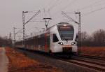 RE 13 nach Hamm/ET 6.03 und ET 7.04 der Eurobahn kommen gerade von Mnchengladbach in Richtung Neuss gefahren, als ich sie hier bei Korschenbroich abglichtet habe. 29.2.2012