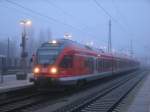 Nebelwetter den ganzen 29.Februar 2012,auch noch als 429 028 mit dem RE 13014 Binz-Rostock bei der Ankunft Bergen/Rgen erreichte.