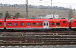 DB 440 002-4  Otting-Weilheim  bei der Bereitstellung als RE 4787 nach Nrnberg Hbf, am 04.02.2025 in Wrzburg Hbf. Standort ffentlicher Weg neben den Gleisen.