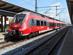 Der 442 355 stand,am 15.Juli 2018,im Rostocker Hbf,bereit nach Warnemünde.