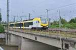 GoAhead Triebwagen Et 6.11 befährt hier gerade die Neckarbrücke in Heilbronn bei seiner Einfahrt in den Hbf. 3.8.2021