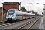 1442 303 (Bombardier Talent 2) der Elbe-Saale-Bahn (DB Regio Südost) als RE 16110 (RE13) von Leipzig Hbf nach Magdeburg Hbf verlässt den Hp Prödel auf der Bahnstrecke Biederitz–Trebnitz (KBS 254).
[13.2.2020 | 11:18 Uhr]