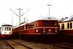 ET 25 015 auf der Fahrzeugschau  150 Jahre deutsche Eisenbahn  vom 3. - 13. Oktober 1985 in Bochum-Dahlhausen. Links im Hintergrund ist ET 11 01 zu sehen.