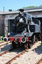 Die TAG 8 des Bayerischen Eisenbahnbahnmuseums sonnt sich als Ausstellungsrelikt vor dem Lokschuppen in Nrdlingen. (Samstag, 13.06.2009).