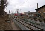 Bauarbeiten am Hp Halle Steintorbrücke auf der Bahnstrecke Halle–Vienenburg (KBS 330).
Blick auf die Ausfahrt des Haltepunkts in südlicher Richtung mit DB Museum Halle (Saale) nebenan. [24.2.2018 | 9:46 Uhr]