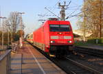 101 006-5 DB kommt die Kohlscheider-Rampe hoch aus Richtung Mönchengladbach,Herzogenrath mit einem IC 2223 aus Berlin nach Aachen-Hbf und fährt durch Kohlscheid in Richtung