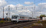 Einer wenigen noch über Großkorbetha verkehrenden Fernzüge ist der IC 2152, welcher von Leipzig aus über Erfurt nach Düsseldorf verkehrt. Hier schiebt ihn eine Lok der Reihe 101 am 01.09.18 durch Großkorbetha.