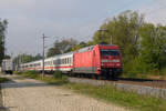 13. September 2012, IC 2208 München - Berlin fährt durch Küps. Zuglok ist 101 113, 101 056 schiebt nach.